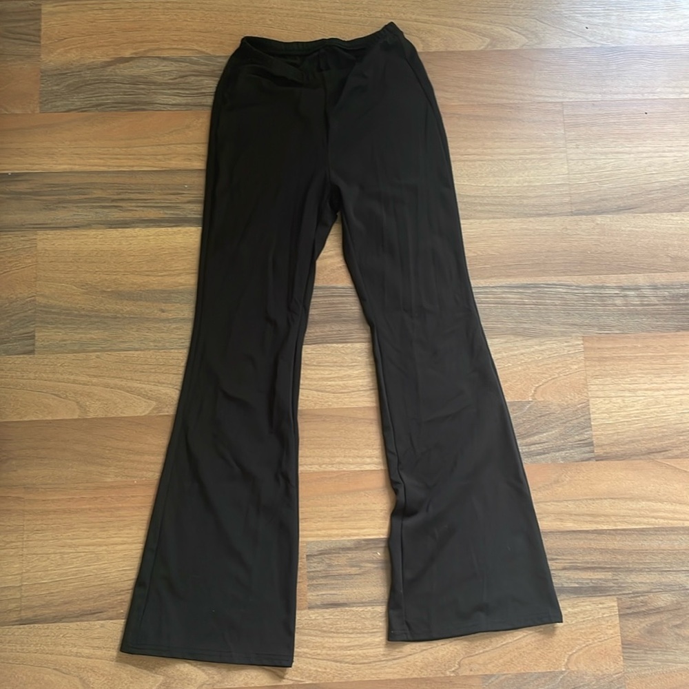 High rise flared leggings